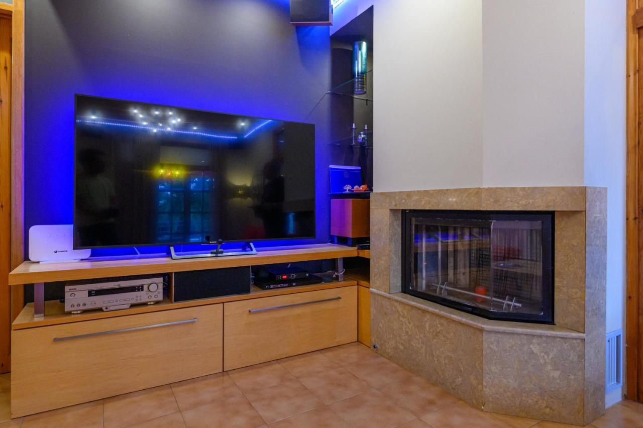 Cozy Small Smart Villa With Private Pool Mikri Mantineia Kalamata Ngoại thất bức ảnh